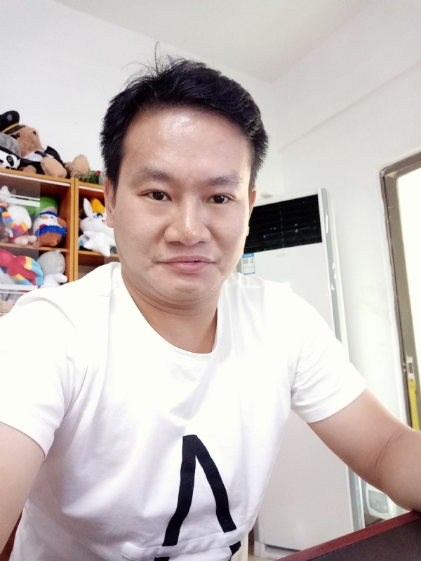 辉祥明天的第一张照片--深圳中老年相亲网