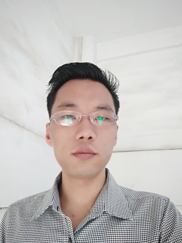 心随意动的第一张照片--深圳中老年相亲网
