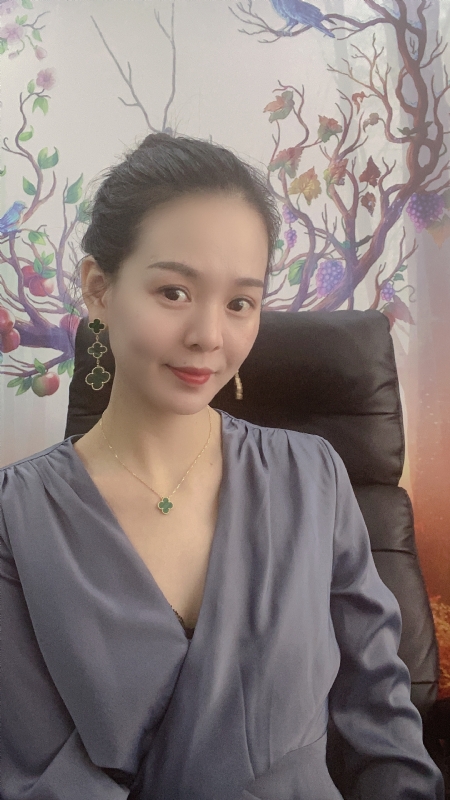 潇潇的第一张照片--深圳中老年相亲网