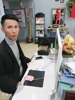 懂你的人不必多言的第一张照片--深圳中老年相亲网