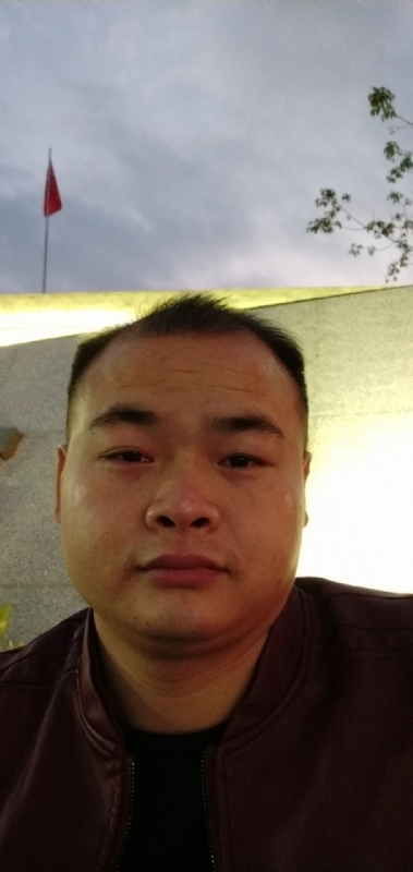 行者的第一张照片--深圳中老年相亲网