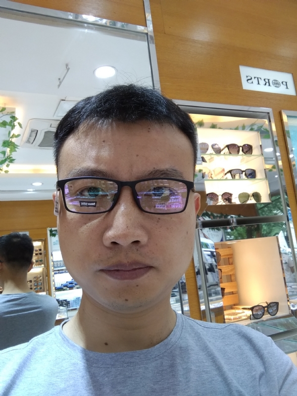 冰羽蓝的第一张照片--深圳中老年相亲网