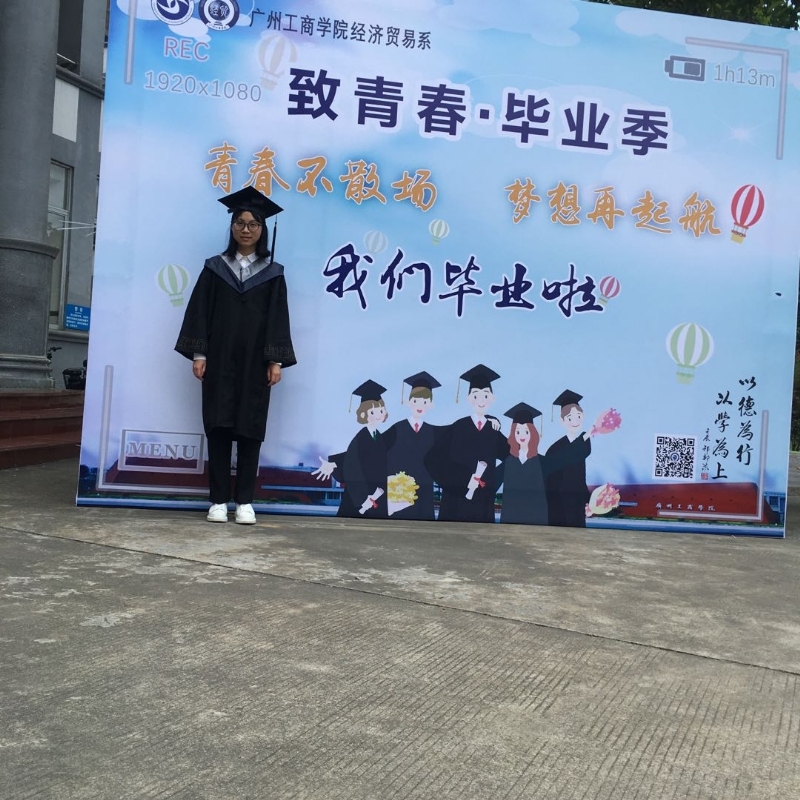小小的第一张照片--深圳中老年相亲网