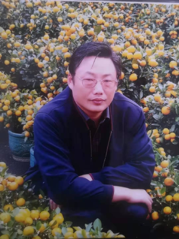 春雨的第一张照片--深圳中老年相亲网