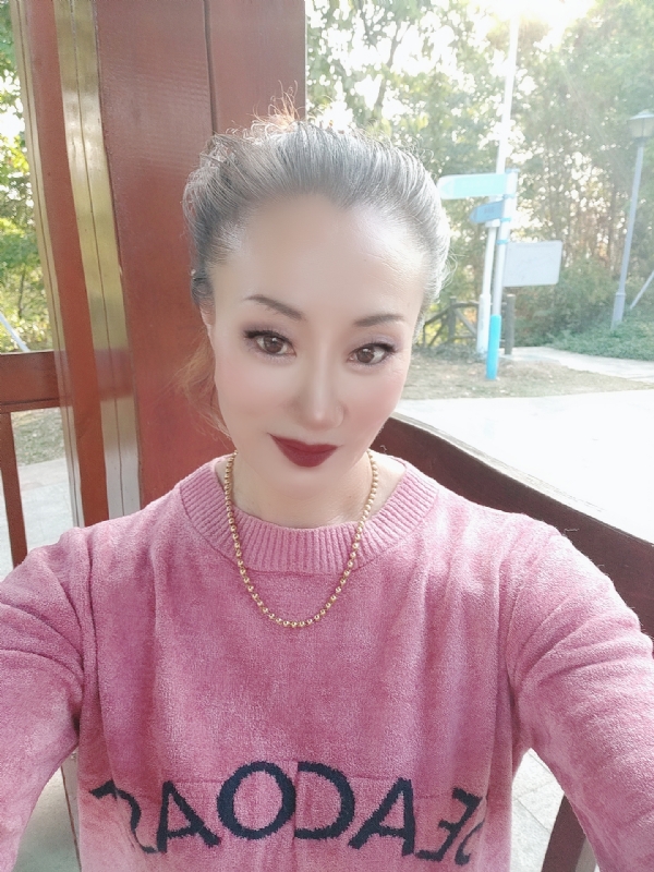 燕子的第五张照片--深圳中老年相亲网