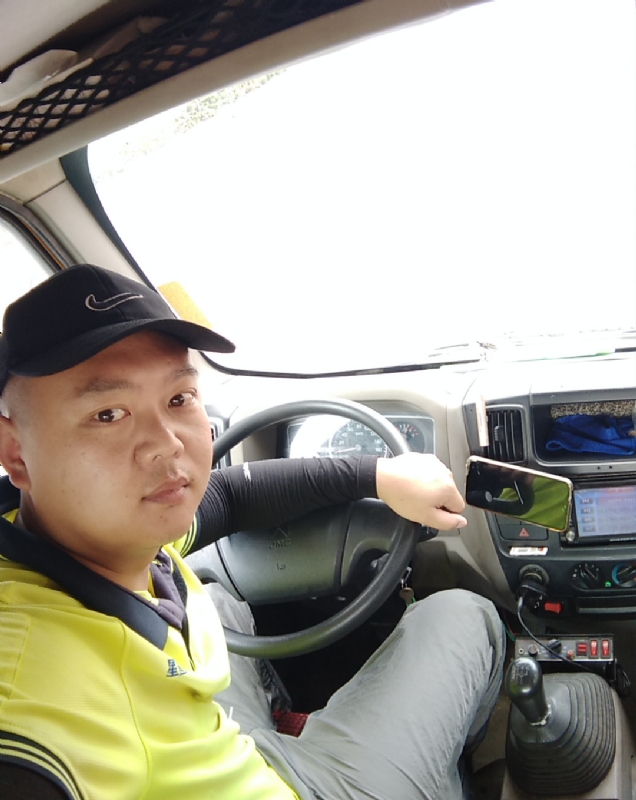 于于于的第二张照片--深圳中老年相亲网