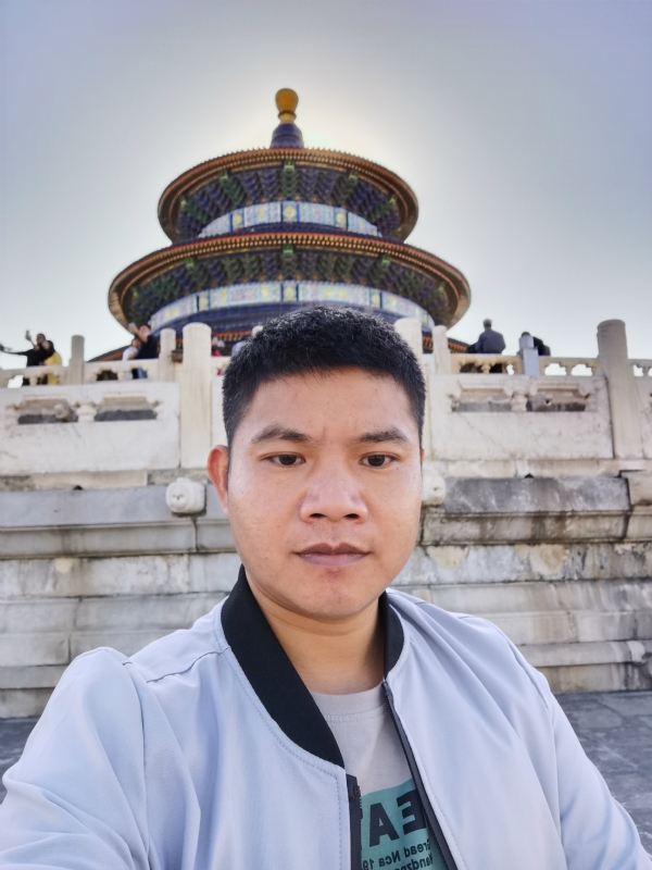 灵风的第一张照片--深圳中老年相亲网