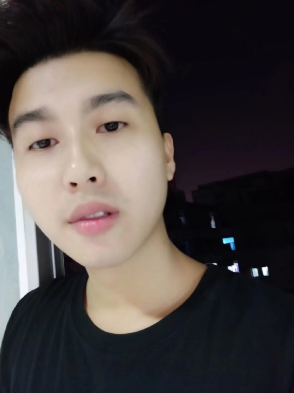皮特王的第二张照片--深圳中老年相亲网
