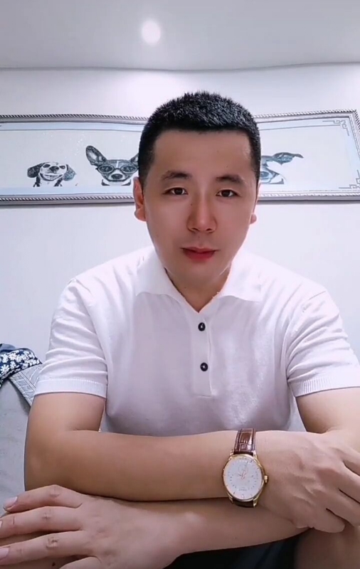 随风的第一张照片--深圳中老年相亲网
