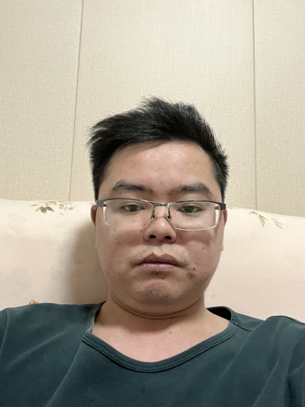 光源的第一张照片--深圳中老年相亲网