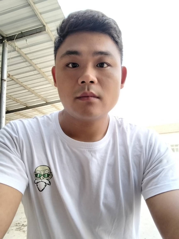 高大威武的第一张照片--深圳中老年相亲网
