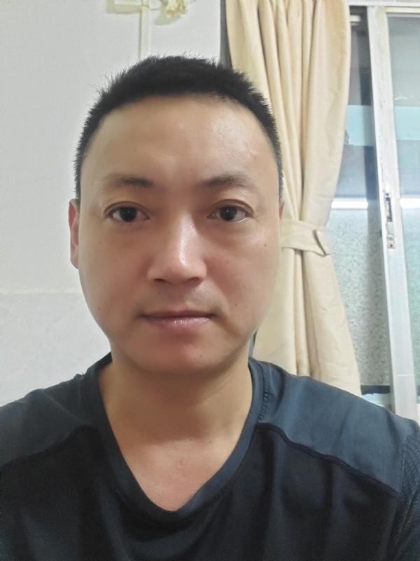 你若不离我定不弃的第一张照片--深圳中老年相亲网