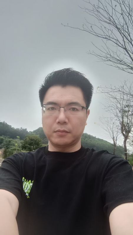 大哥哥的第二张照片--深圳中老年相亲网