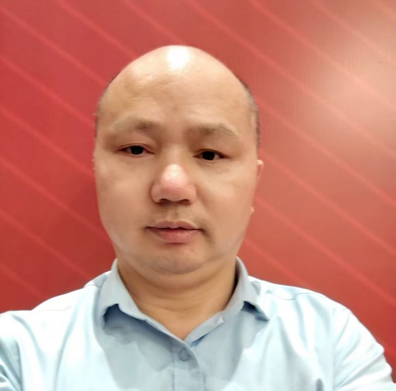 随缘的第一张照片--深圳中老年相亲网